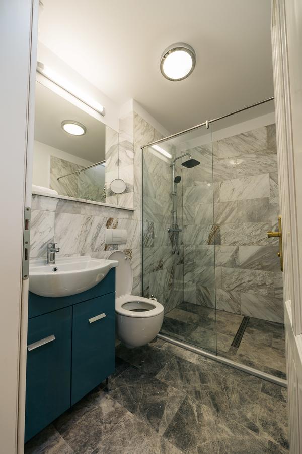 Yellowboot Aparthotel Sibiu Ngoại thất bức ảnh
