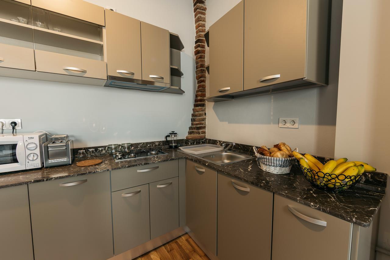Yellowboot Aparthotel Sibiu Ngoại thất bức ảnh