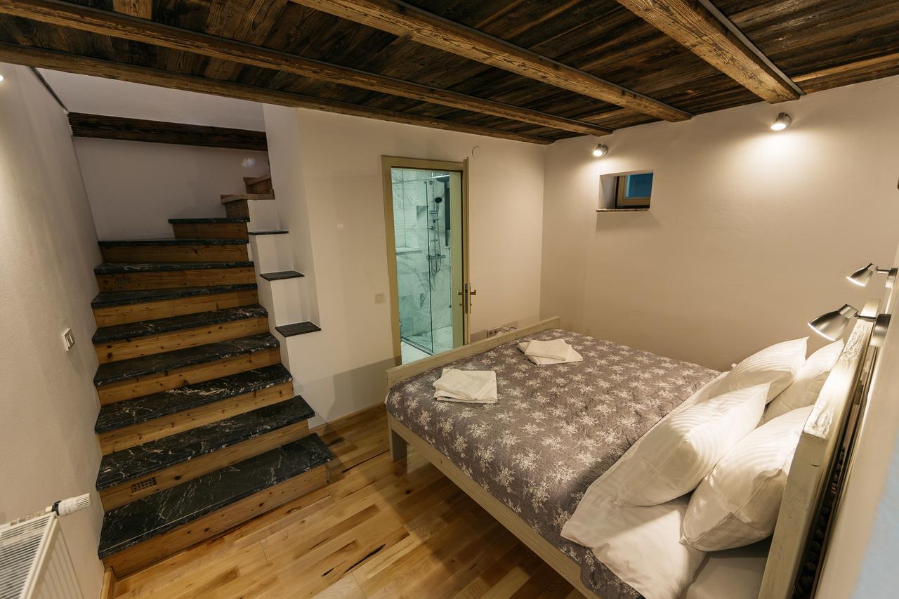 Yellowboot Aparthotel Sibiu Ngoại thất bức ảnh