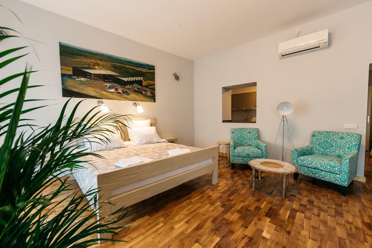 Yellowboot Aparthotel Sibiu Ngoại thất bức ảnh
