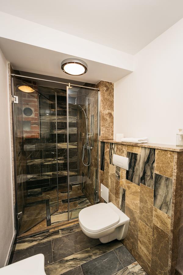 Yellowboot Aparthotel Sibiu Ngoại thất bức ảnh